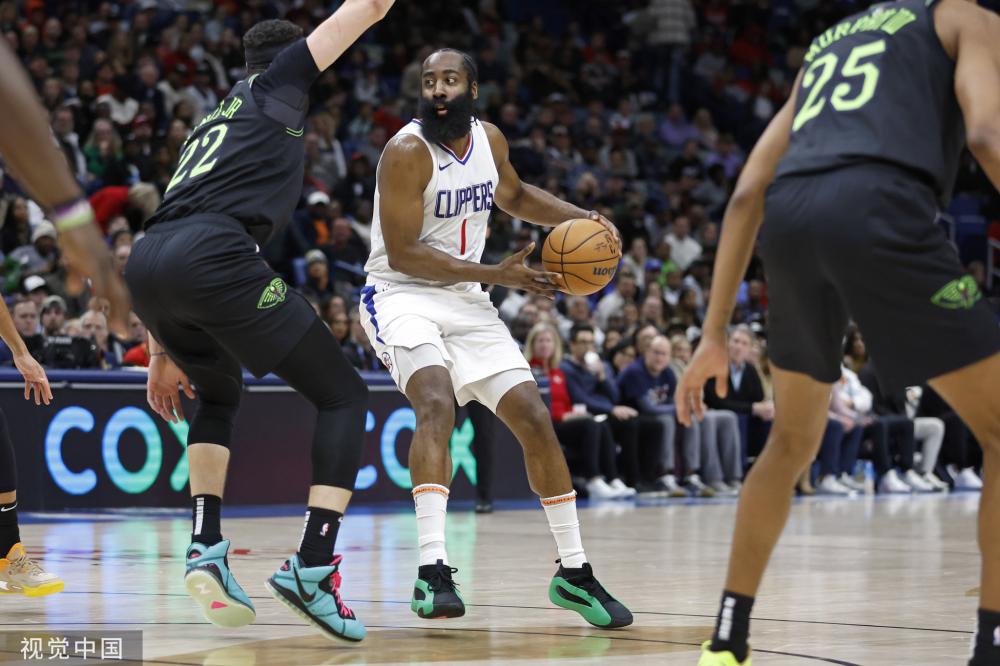 监在采访中 监在采访中